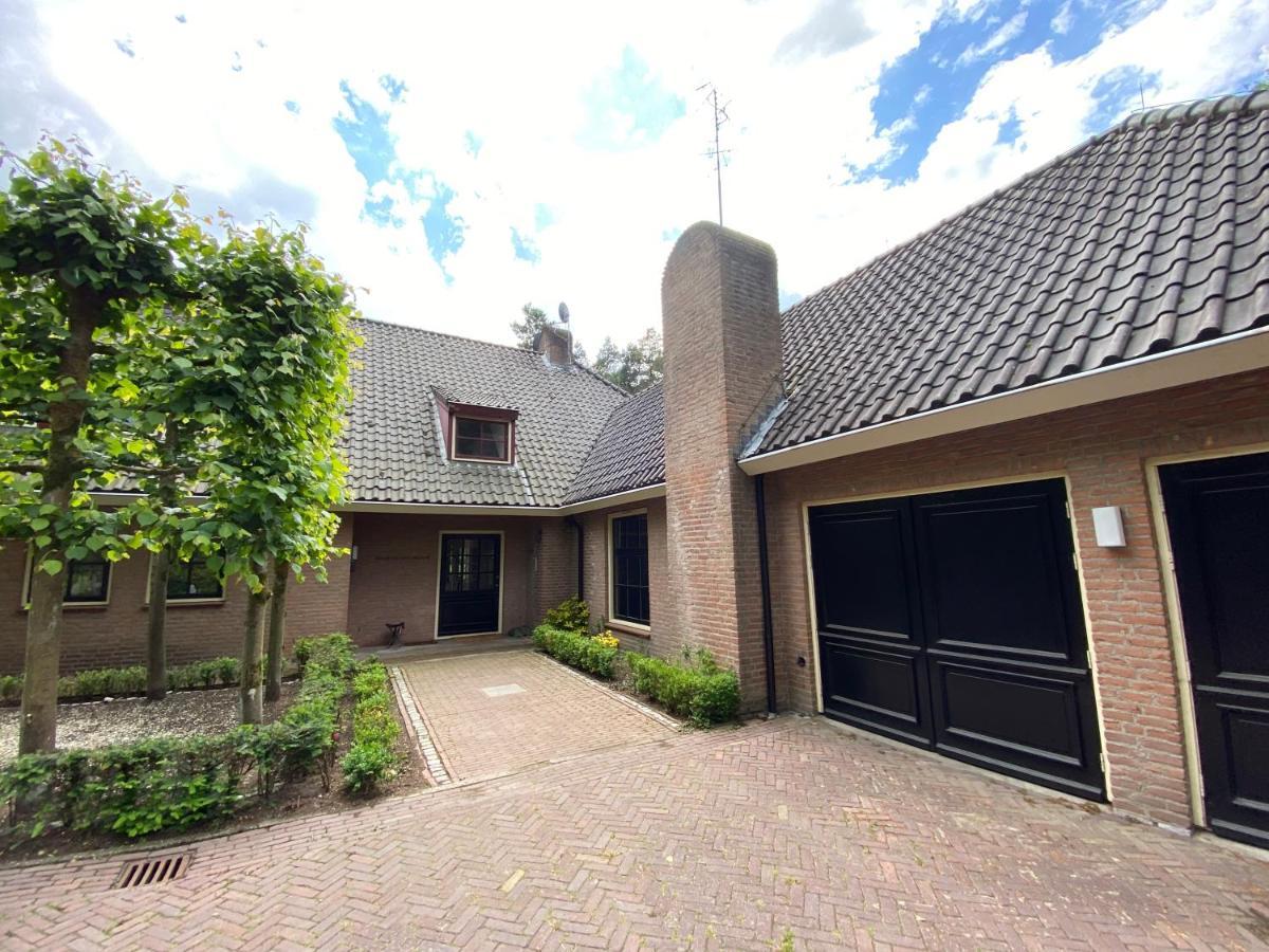 Sjieke Gezellige Villa In Het Bos Lieshout Eksteriør billede