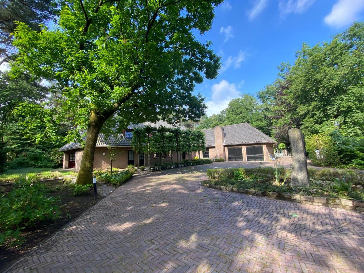 Sjieke Gezellige Villa In Het Bos Lieshout Eksteriør billede